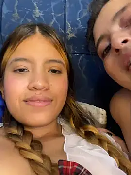 Viluuu-24 Chat XXX in diretta