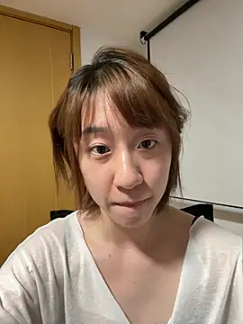 Judi-a 라이브 XXX 채팅