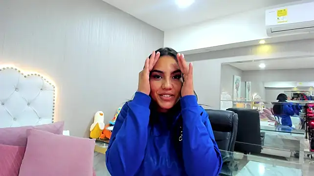 Valen_Abella – Naživo XXX chat