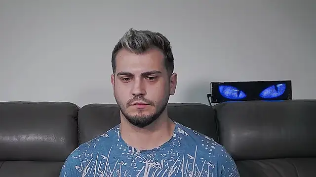 CrazyDom1's Live XXX Chat