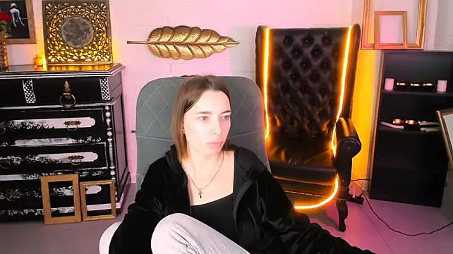 Chat XXX en directo de ElzaMadison