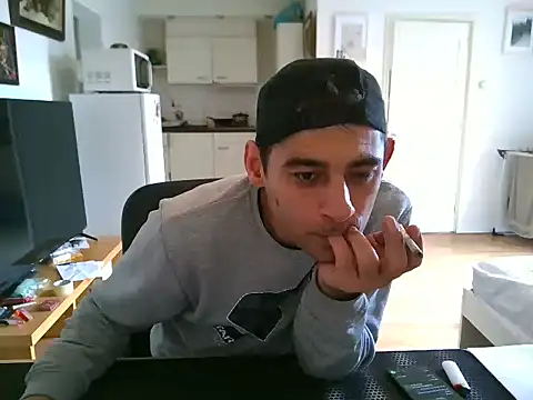 XXX chat uživo modela mihaimichael