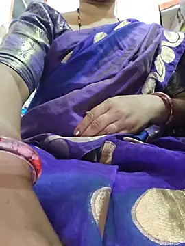 indianhotwife639 élő XXX-chatje