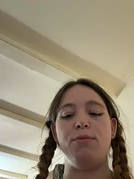 Rhyumii's Live XXX Chat