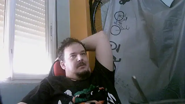 Chatroom XXX en direct de porkorossy