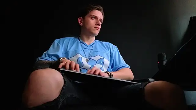 FelixStarkk 现场XXX聊天