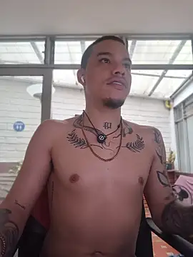 XXX chat uživo modela AlphaMasterXxx
