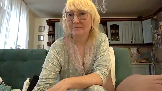 Zeyona's Live XXX Chat