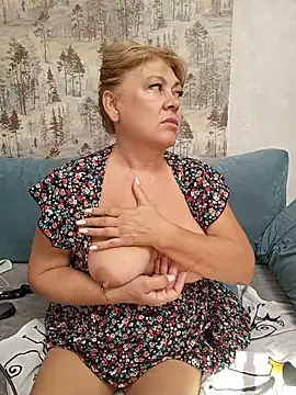 Sweet4104 Chat XXX in diretta