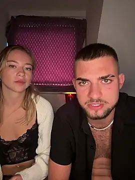 MasonxHer's Live XXX Chat