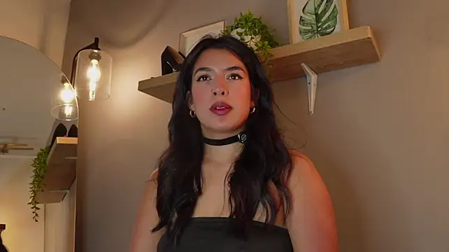 Czat XXX na żywo – Missemily_11