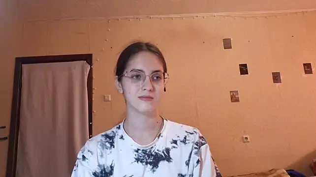 Chat +18 de Katelemon ao vivo