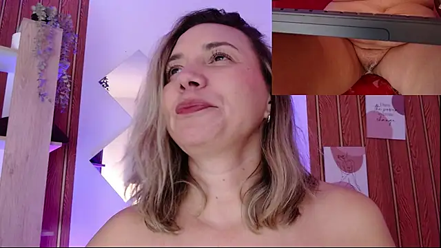 milfsecret69: онлайн-се кс-чат