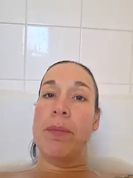 Aliciadelicieuse Adlı Modelin Canlı XXX Sohbeti