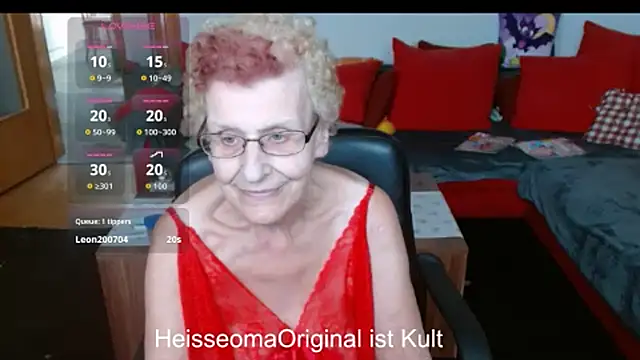 HeisseomaOriginal's Live XXX Chat