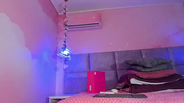XXX chat uživo modela Emiily_Grace