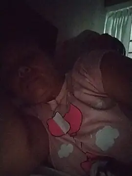 Chat +18 de Zafiro_MD ao vivo