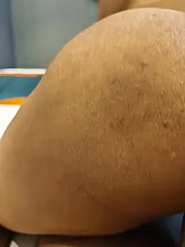 הופעת וובקאם של Indianbitch365