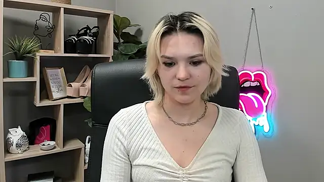 צ'אט XXX בשידור חי של SweetLilyxo