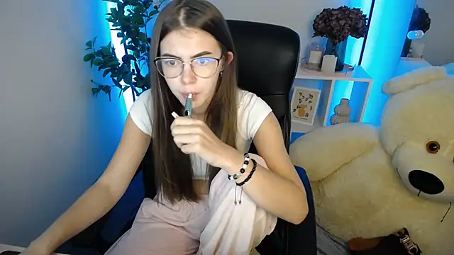 Ritaneer Live XXX-Chat