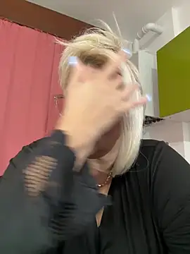 Chat +18 de x_elena_x ao vivo