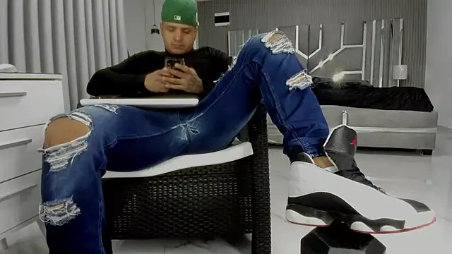 Chatroom XXX en direct de master_leather