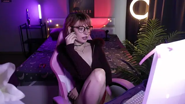 _Moonlight_t's Live XXX Chat