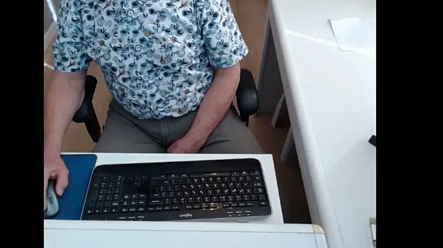 dutchpornking élő XXX-chatje