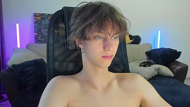 Онлайн чат XXX Ostin_meow