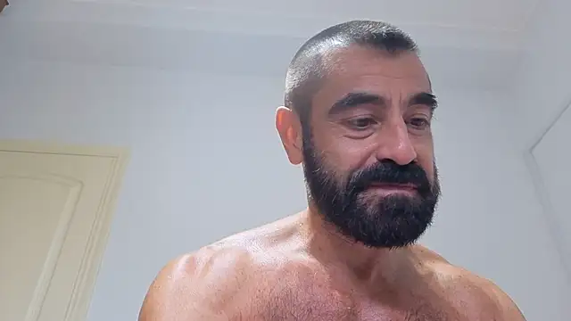 hairycerberus Live XXX-chat