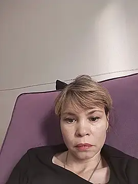XXX chat uživo modela MaryPele