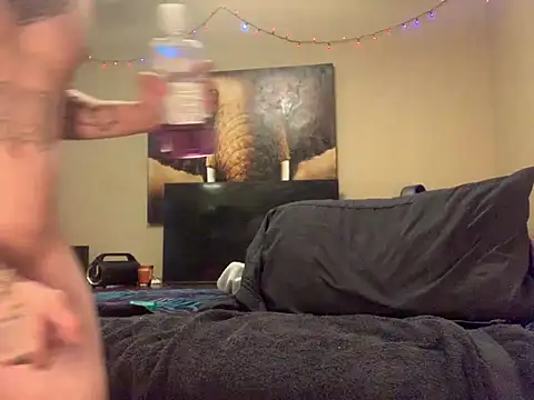 BWCJUICYJOSH's Live XXX Chat