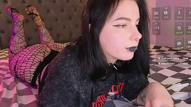 yourvodka's Live Chat Room