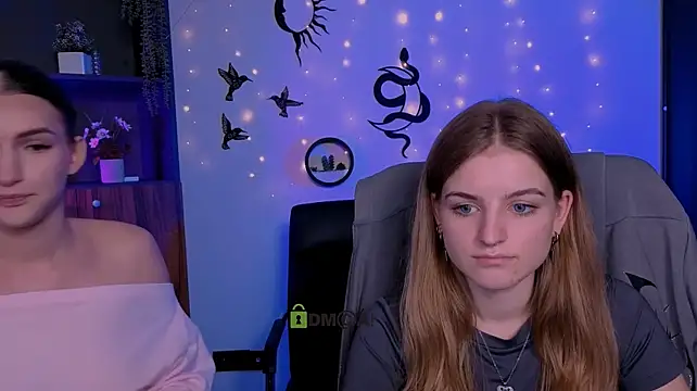 lisa_dark_ Obrolan Langsung XXX