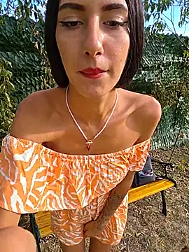 AndreeaMuller 即時 XXX 聊天