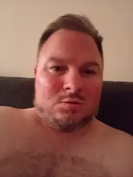 צ'אט XXX בשידור חי של JayGirthy36