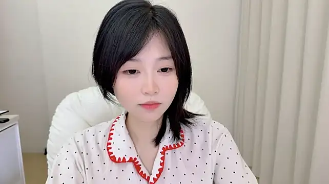 OnefionaのライブXXXチャット