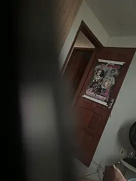 Pedro777_j XXX чат на живо