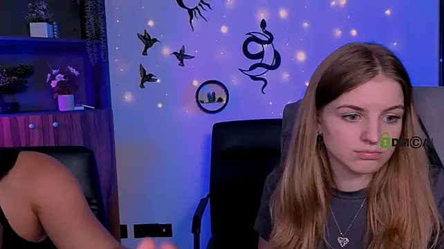 צ'אט XXX בשידור חי של lisa_dark_