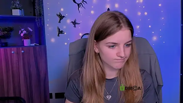 lisa_dark_ élő XXX-chatje