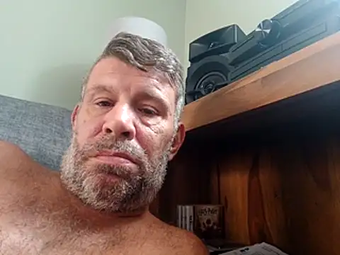 stud2512 – Naživo XXX chat