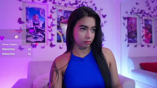 MeganLowell XXX чат на живо