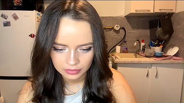 LanaSerbski Chat XXX in diretta