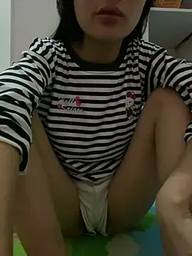 XXX chat uživo modela pepe-coco