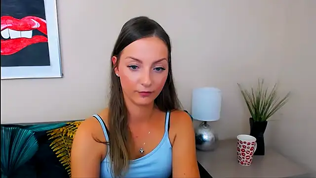 XXX chat uživo modela NatalieSexy