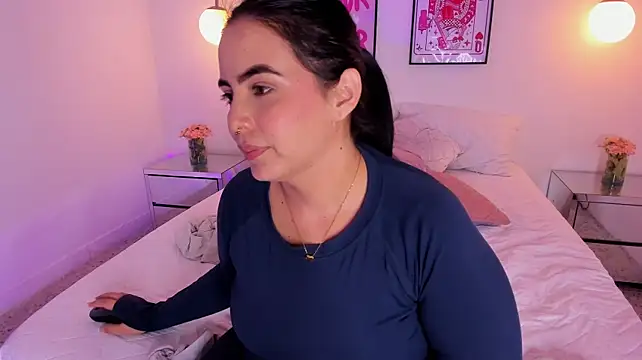 camilaa7 Chat XXX live