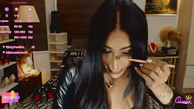 צ'אט XXX בשידור חי של SeductiveVictoria