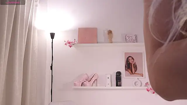 sweettener_ Live XXX Chat