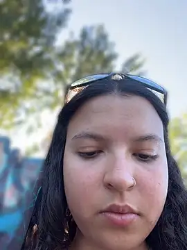 rossilaari Live XXX-chat