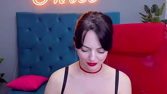 Chat +18 de BellaRowan ao vivo